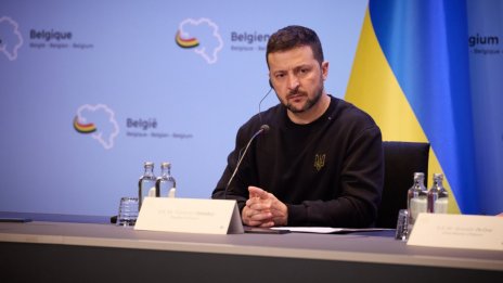 Зеленски: Изненадаващо Китай мълчи за севернокорейските войски в Украйна