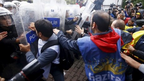 Г. Марков: При гражданска война в Турция бежанците може да минат и нашата граница