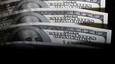 Загубите за долара се увеличиха след негативните новини от Китай