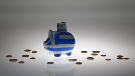 Гърция очаква решения за облекчаването на дълга след срещата на еврозоната