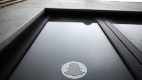 Snap e избрала Morgan Stanley и Goldman Sachs за водещи поематели при IPO-то
