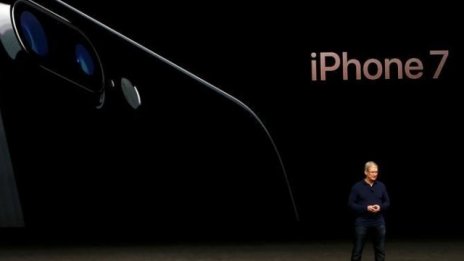 Тим Кук посети централата на Nintendo