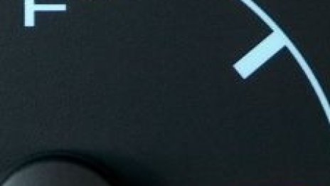 Конфликтите в арабския свят оскъпиха силно петрола през първото тримесечие