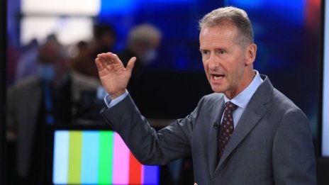 VW очаква скоро електромобилите да се изравнят по рентабилност с конвенционалните коли