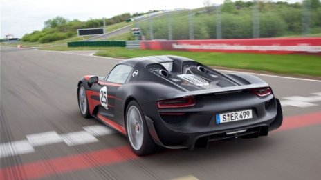 Porsche 918 Spyder ще харчи само 3 л/100 км