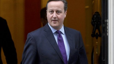 Британските министри ще могат да подкрепят Brexit и да останат във властта