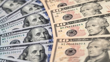 Време е да се сложи край на данъчното предимство на дълга