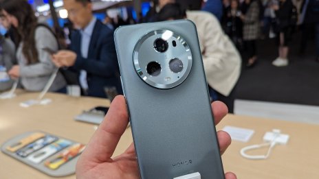 Новите смартфони на Honor - заявка за готовност за битка с Apple и Samsung