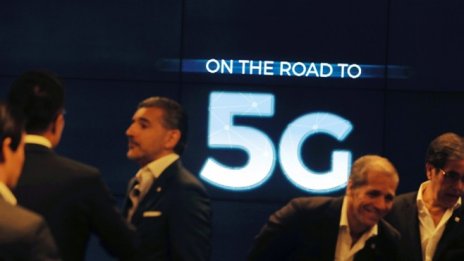 AT&T и Verizon разширяват 5G услугите си