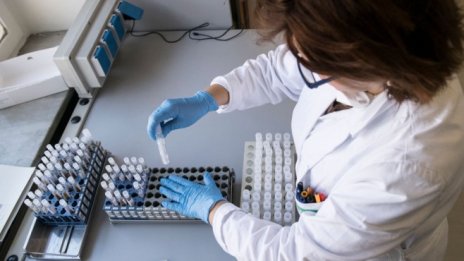 Нови 49 случаи на COVID-19 у нас, общият брой стигна 1015