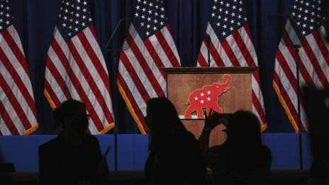 Все повече хора в САЩ инвестират както гласуват