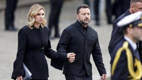 Самолетът на Зеленски се размина &bdquo;на косъм&ldquo; с руски дрон в Молдова