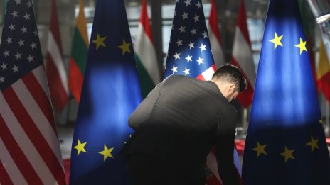 Б. Чеков: Обединена Европа може да е силната карта на Макрон в преговори с Тръмп