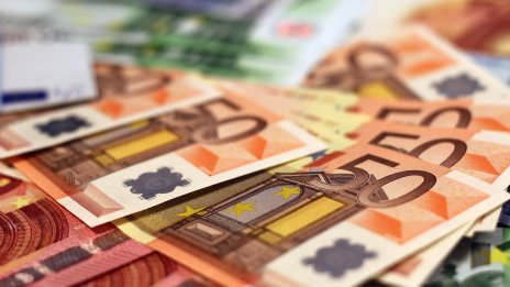 ЕЦБ засили натиска върху европейските банки да ускорят оттеглянето си от Русия