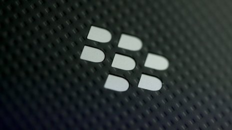 BlackBerry ще преразгледа стратегическите варианти за бизнеса си