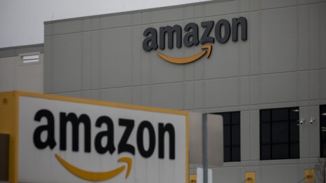 Изгради ли Amazon прекалено много складове?