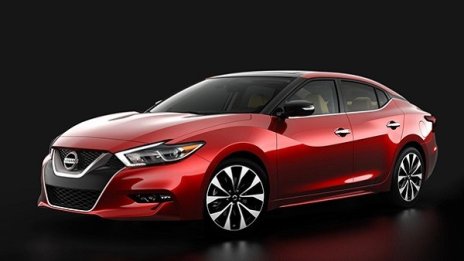 Nissan преобрази Maxima в спортна кола с четири врати