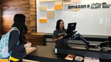 Тръмп обвини Amazon, че нанася големи щети на търговците