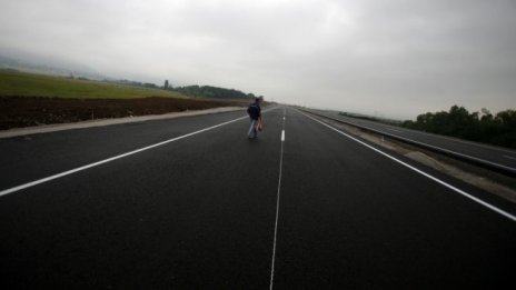 Шест фирми искат да правят тол системата в България