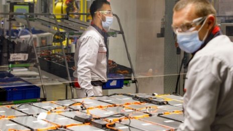 Britishvolt се договори с Posco Chemical за доставка на материали за батерии