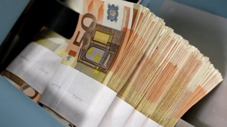 Ралито на еврото спрямо долара продължи до нови върхове