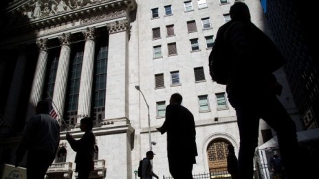 Дьо Гало: Поевтиняването на еврото заплашва усилията на ЕЦБ против инфлацията