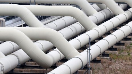 Германия спира вноса на руския петрол до края на годината