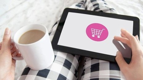 Над половината българи готови да преминат към безкешови плащания заради COVID-19