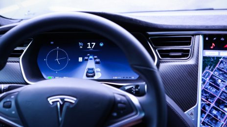 Tesla е докладвала за нови два смъртни случая с участието на Autopilot