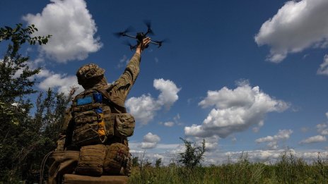 Войната на дронове в Украйна навлиза в своя пик