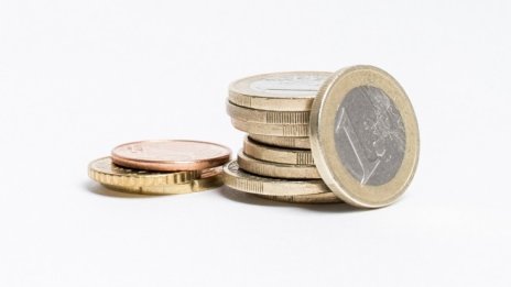 Ръстът на доходите в България изпреварва повишаването на разходите