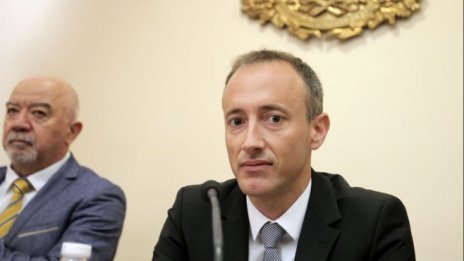 Красимир Вълчев: Ликвидирането на неграмотността е основен приоритет