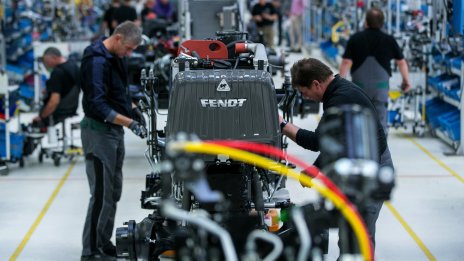 Балансът между труда и капитала е определящ инфлационен фактор