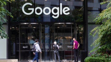 Офисите на Google отново се пълнят с хора