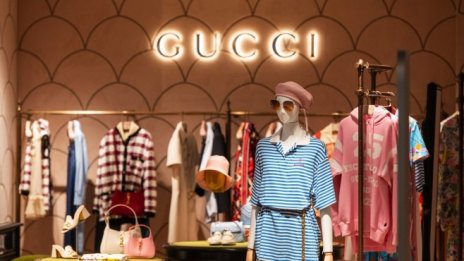 Разочароващите продажби на Gucci увеличават очакванията от новата колекция