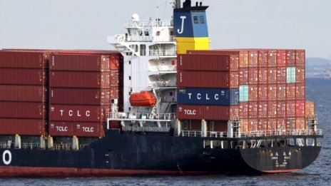 Проблемите с веригите на доставки удариха и износа на Япония