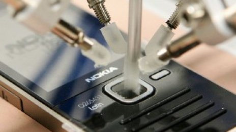 Студената война между Google, Apple и Microsoft 