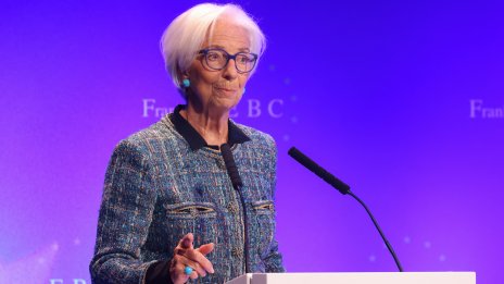 Лагард: Инфлацията в еврозоната ще остане близо до целта от 2% през следващите месеци