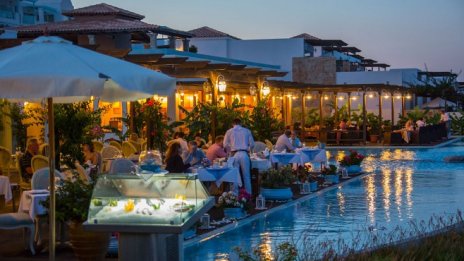 Сезонната заетост и държавната помощ не удържат безработицата през юли