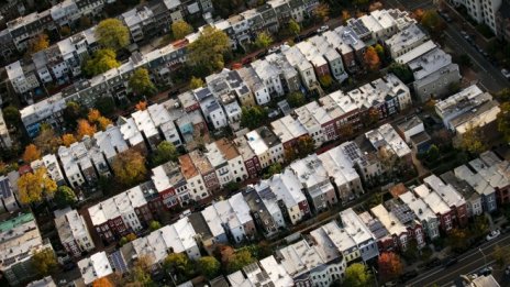 Коронавирусът преосмисля аргумента за инвестиране в недвижимости