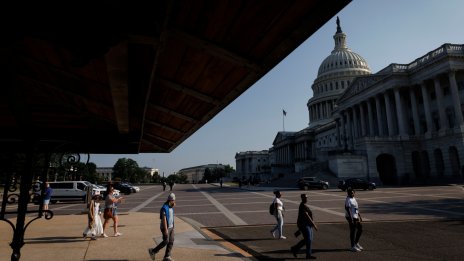 Сделката за дълга на САЩ мина успешно през Камарата на представителите