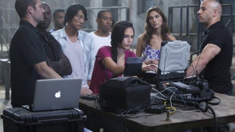 „Бързи и яростни 5: Удар в Рио" е най-пиратстваният филм за 2011 г. 