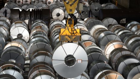 Слабите производствени данни за Германия понижиха бизнес очакванията до рекордно дъно