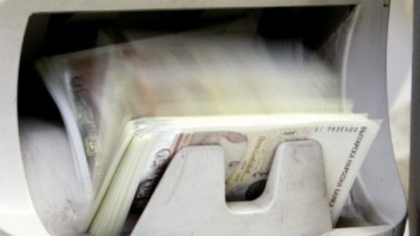 53 хил. души преместиха 113 млн. лв. между пенсионните фондове през тримесечието