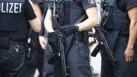 Германската полиция освободи някои от задържаните при антитерористичната акция