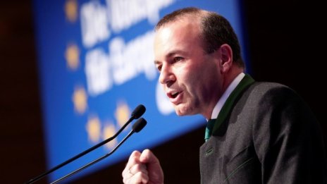 Манфред Вебер дава шанс на Виктор Орбан да спаси "Фидес" от изключване