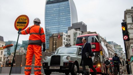 АЦБ ще предприеме серия от лихвени повишения за пръв път от 2004 г.