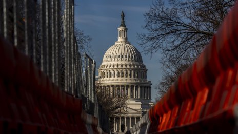 Американският Конгрес прие законопроект за 1,7 трлн. долара за държавно финансиране