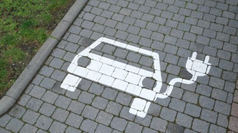 Mercedes ще електрифицира всичките си модели