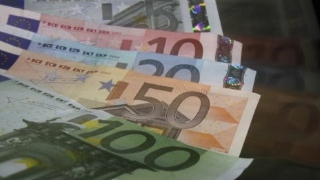 Активите на инвестиционните фондове в акции се повишиха с близо 40% през 2016 г.